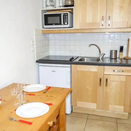 Apartment Studio La Piste-1
